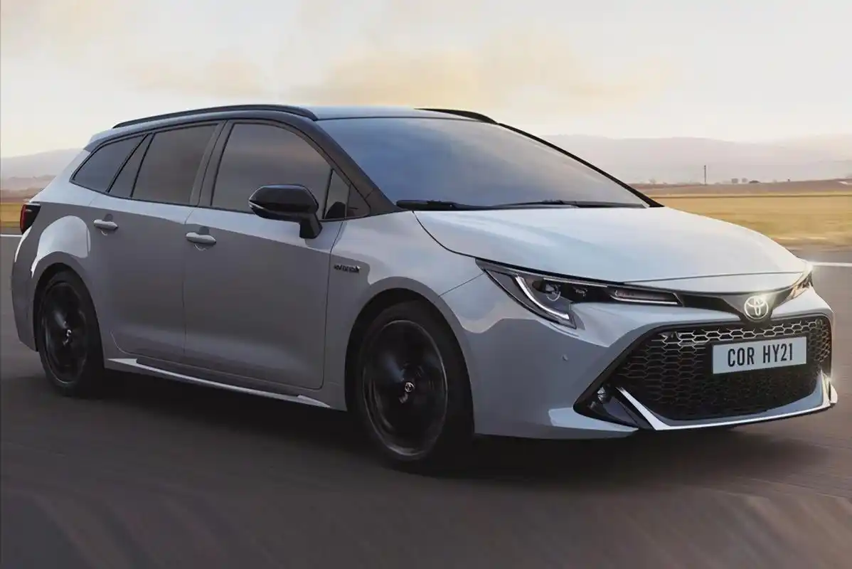 对于这台运动版的丰田卡罗拉车型你觉得如何呢?