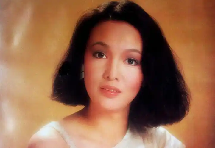 p>郑裕玲(carol cheng),1957年9月9日生于中国香港,中国香港女演员