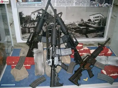 俄罗斯公开展览缴获格鲁吉亚军队的武器(组图)