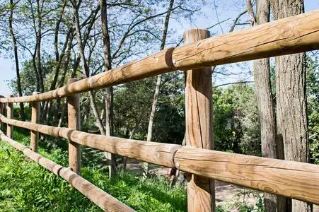 木制栅栏图片大全