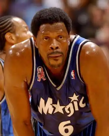 nba老照片#nba##西雅图超音速#&#奥兰多魔术#时期的帕特里克·尤因2