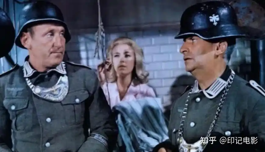 《虎口脱险》:鸳鸯茶,鸳鸯品