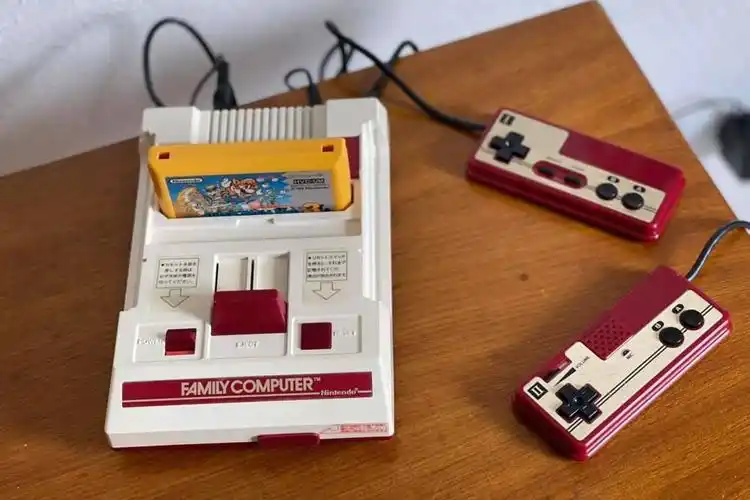 10部游戏机,以及展现它们极限机能的游戏!