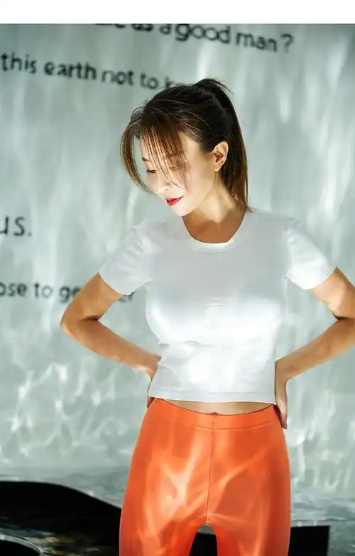 薄款珊瑚橘女高弹力油亮光泽裤紧身运动健美裤打底裤连袜裤云白m