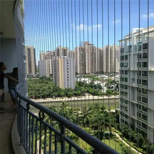 连廊高层家用防盗窗不锈钢丝防高空抛物隐形防护网