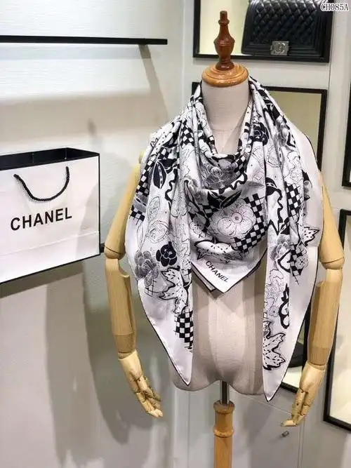 丝巾/围巾 香奈儿 丝巾/围巾 chanel专柜同步经典山茶花图案设计风格