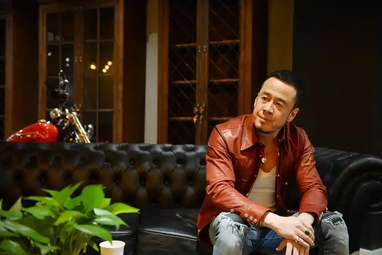 杨坤个人资料(48岁的杨坤怎么突然不红了?)(图6)