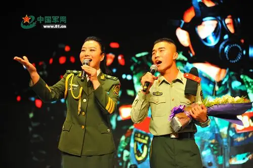 厉害了!武警部队文工团为边境官兵送"文化大餐"