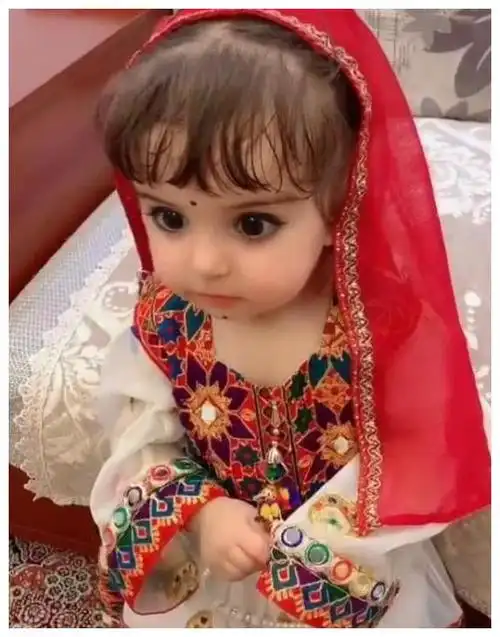 都有"最美宝宝"的称号,泰国宝宝vs本土宝宝,哪个更漂亮?