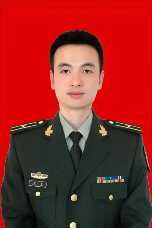 data-id="suy4nzewrmjf">现任武警北京总队执勤第十四支队少校股长