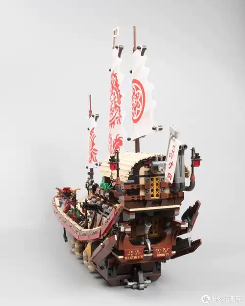 本站首晒龙船乐高忍者大电影70618命运赏赐号