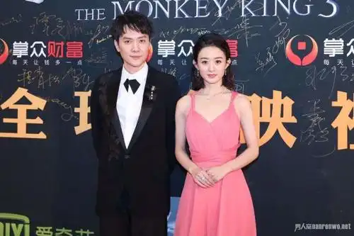 张丹峰与冯绍峰怎么那么像不是脸盲症也分不清