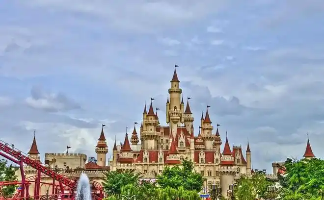 新加坡生活值得探索的四大精彩主题乐园