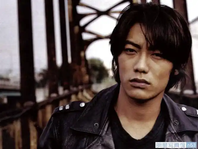 反町隆史写真-800x600.91k.高清大图-明星写真馆n63.com