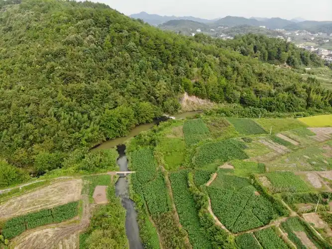 我美丽的家乡—涟源市金石镇岩泉村白羊坳