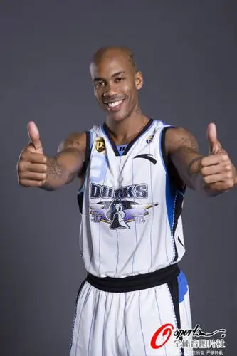 马布里已跟北京续约 将再效力两季