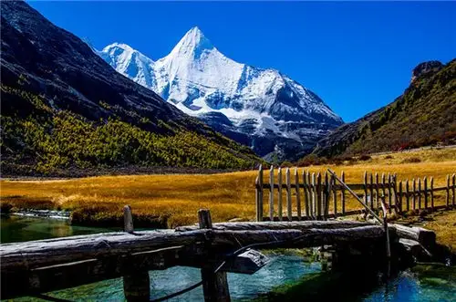 甘孜州稻城县两大案例入选"世界旅游联盟旅游减贫案例100"