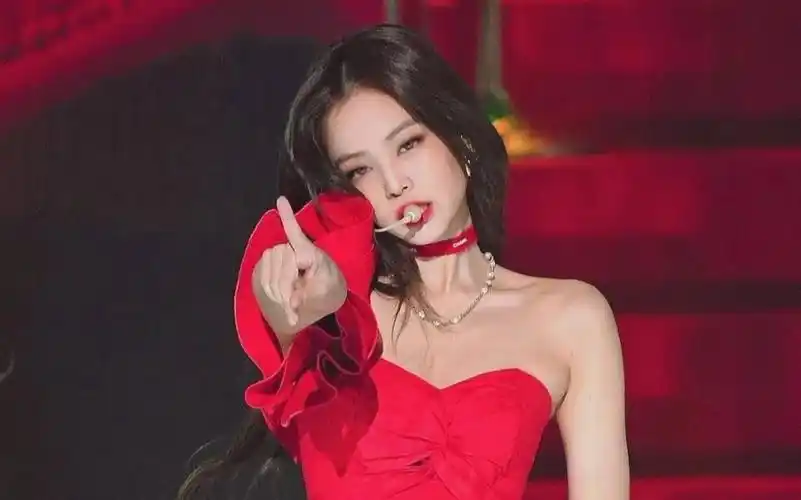 jennie&solo 封神直拍之红玫瑰