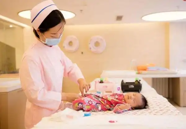 关于新生儿护理最常遇到的问题都在这里新手爸妈要牢记