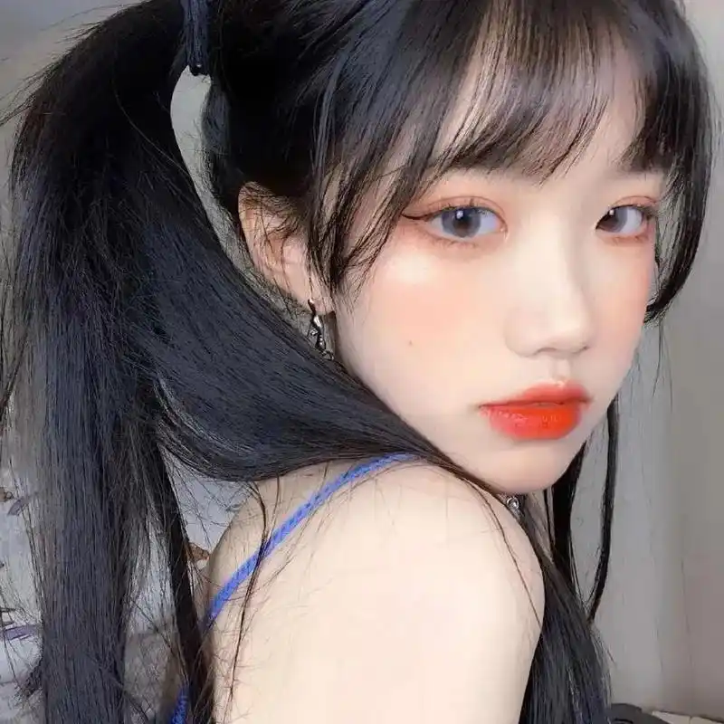 头像女生你的人生属于你自己