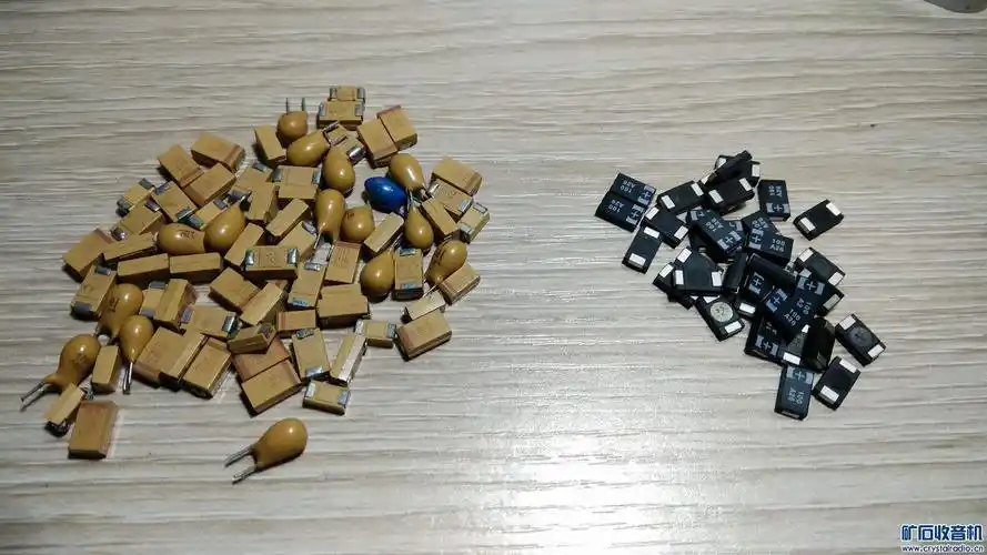 这个电容是什么电容?那么小个,容量却不小.