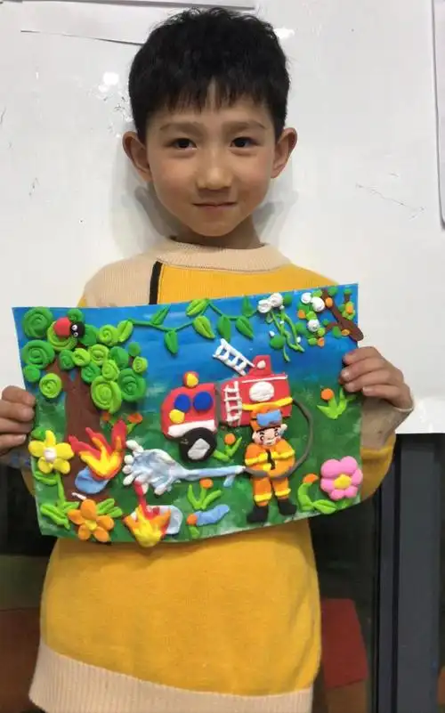 生态安全,人人参与人人绘——"识总观·护国安"一,二年级主题绘画大赛