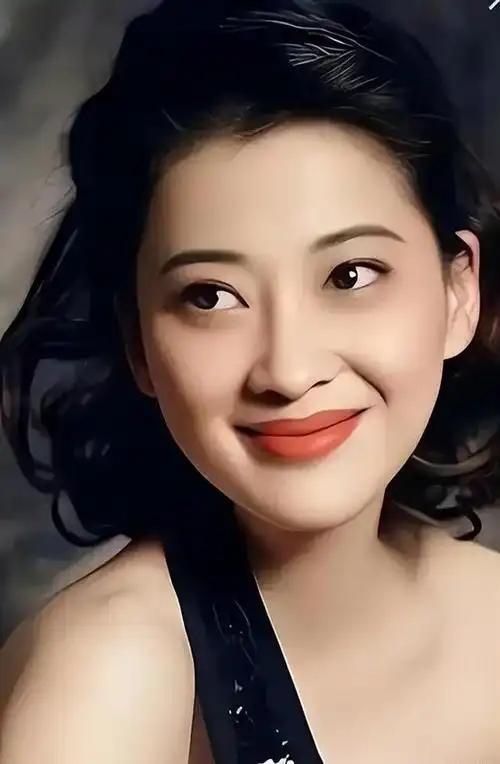 演员梅婷:离婚后很幸运,二婚嫁摄影师,我是两个孩子的幸福妈妈