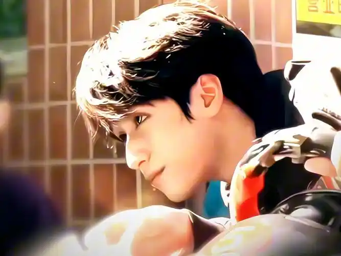 弯腰听你说话 眼睛亮亮的 | 严浩翔