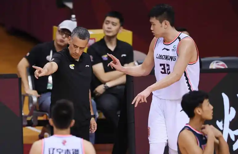 辽宁名将加盟上海,乔帅将获得顶级年薪_展淑萍_球员_消息