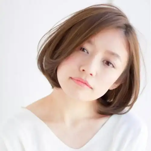 中长发烫发发型图片 女士长发烫发发型图片-经验帮