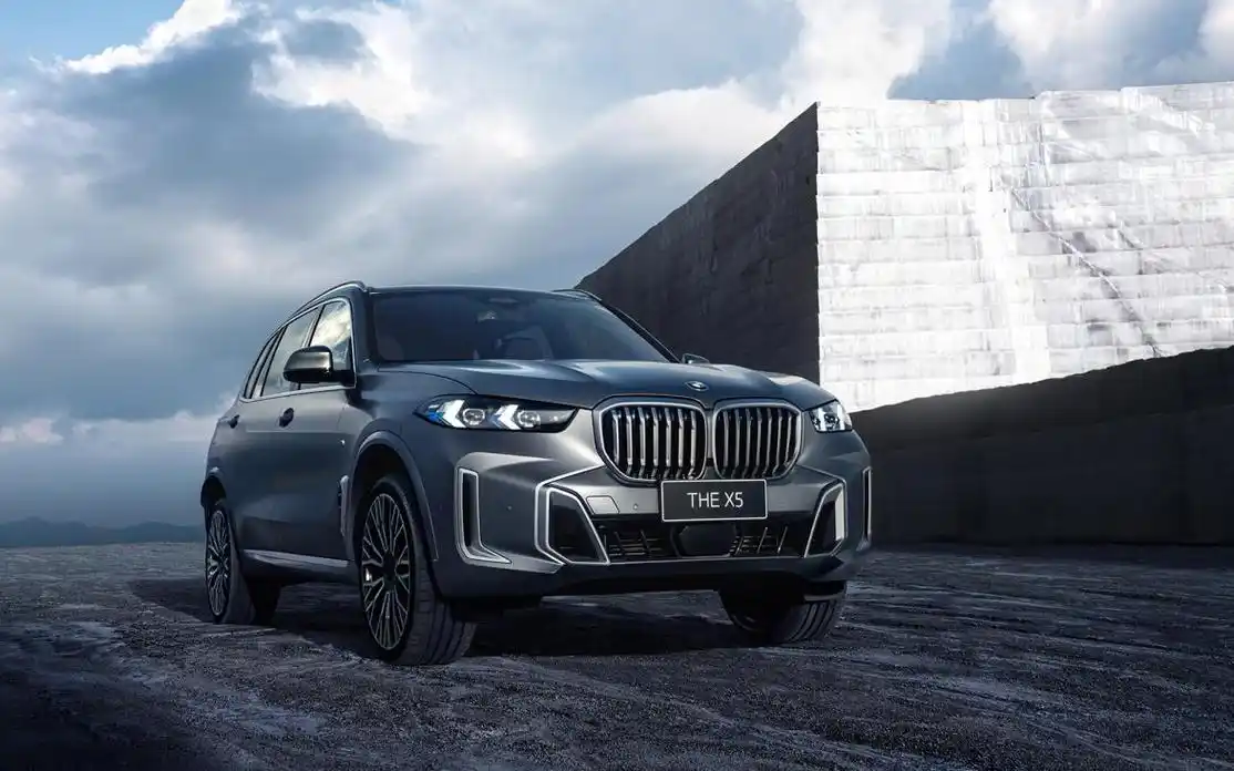 2.0t zf 8at,287马力带四驱,轴距超3米,bba中谁更强?