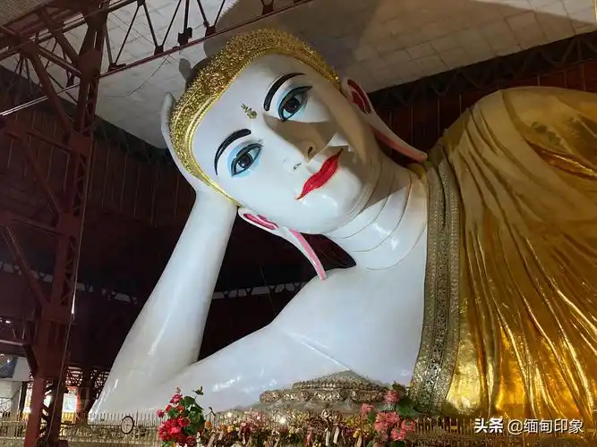 缅甸最大室内卧佛:乔达基卧佛寺