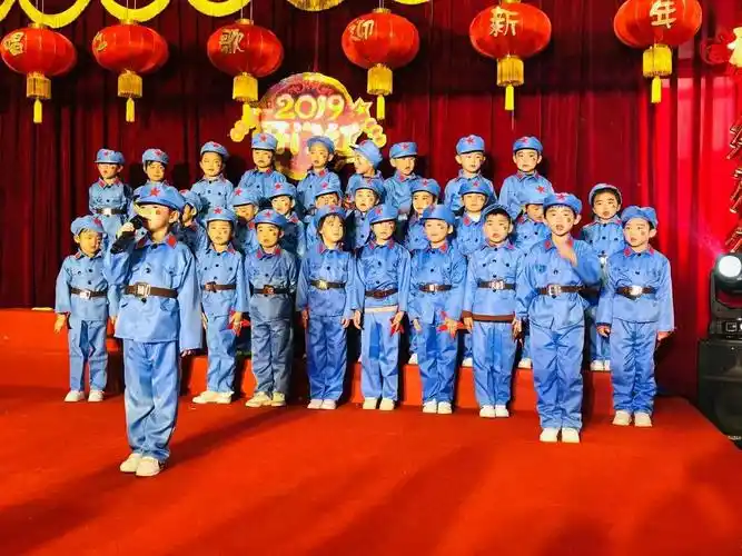 中育品格大华幼儿园――"唱响红歌,喜迎新年"活动