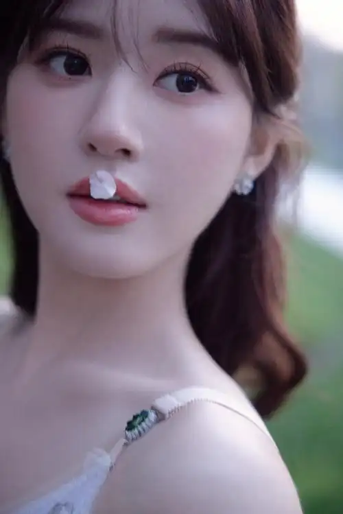 #赵露思直播##赵露思 澳门鬼迷日眼的照片##赵露思高定短裙#