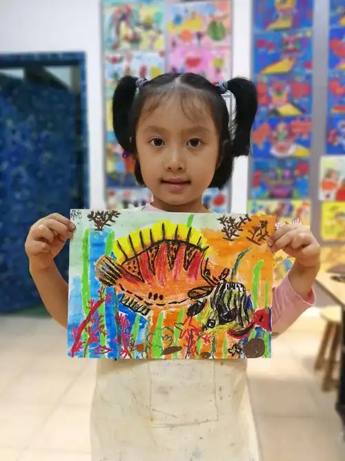 《多彩鱼》叠色油画棒色上色方法三