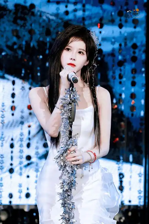 今日星拍放送##段艺璇舞台王者