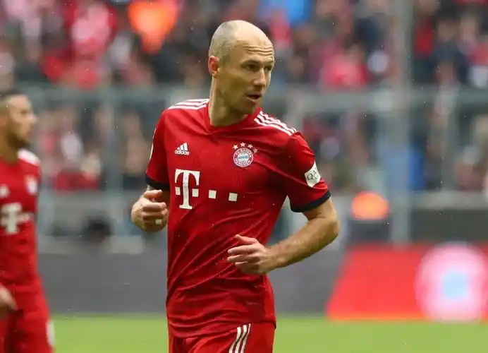 从加纳难民营到加拿大足球希望拜仁新星戴维斯的故事