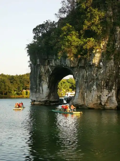 桂林市标 象鼻山
