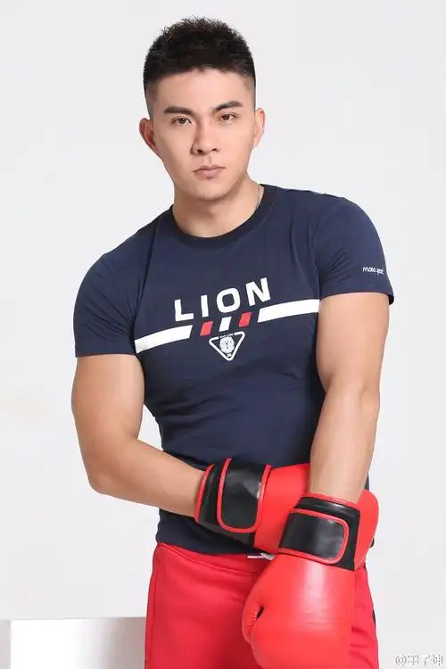 淘宝男模特david - jiang16268 - 闲云野鹤