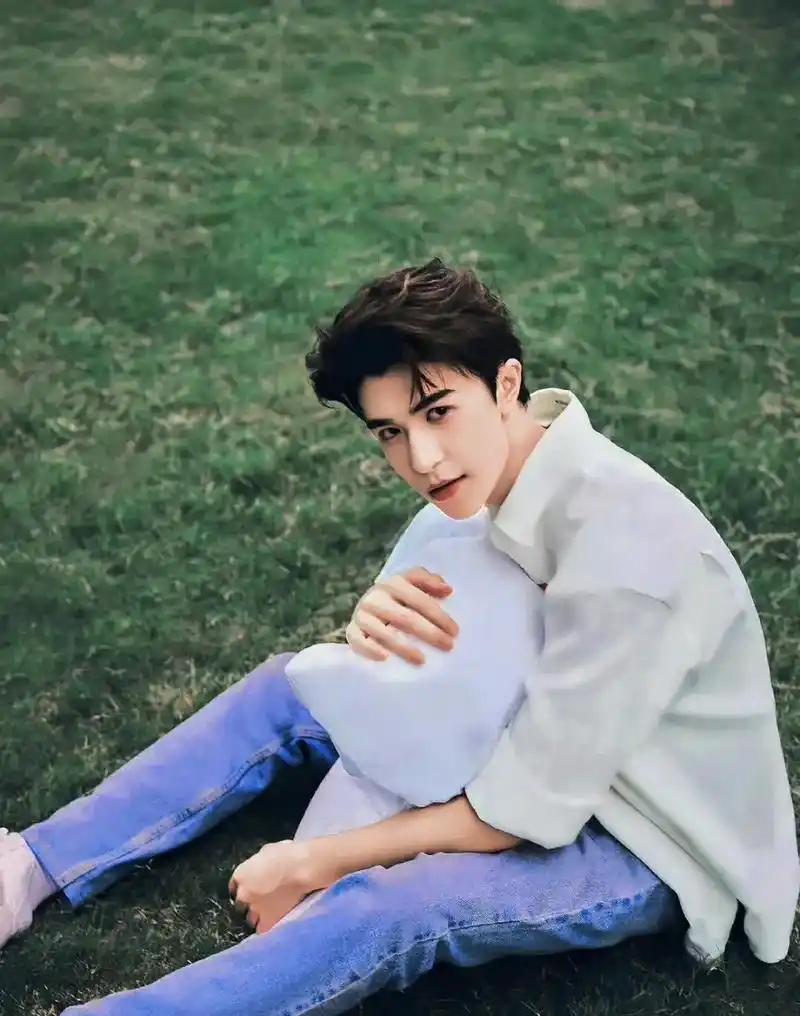 尹浩宇1020生日快乐 人 - 抖音