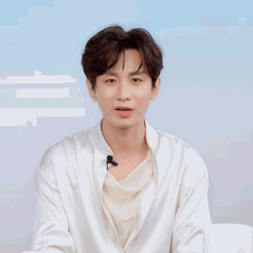 成毅海盐团子##成毅一身白