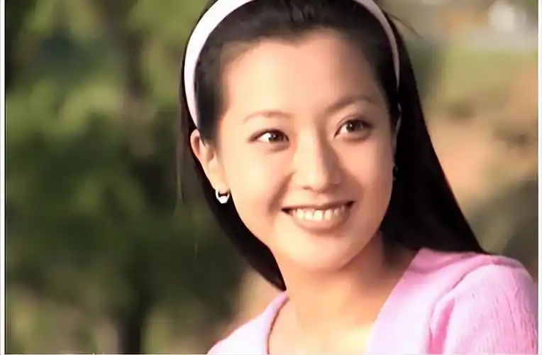 金喜善从16岁少女到47岁的熟女她的颜值与魅力始终如一