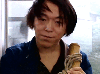 都被你搬空了吧小区超市的摩丝不过看你头发……挺man的王s你帮妹子搬