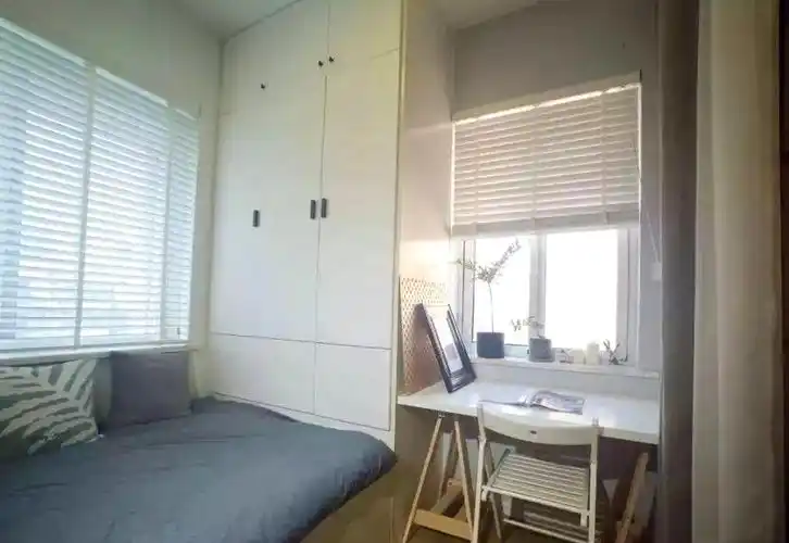 学生卧室书桌摆放风水正确图书桌的摆放位置有什么讲究