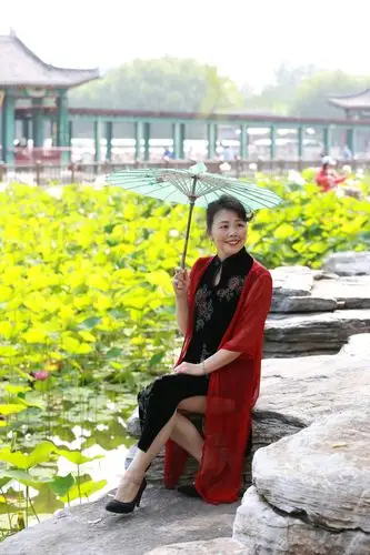 莲花池公园旗袍秀 - 美篇