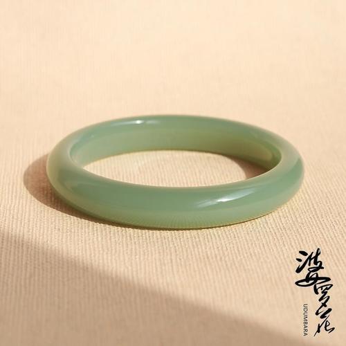 【婆罗花】和田玉俄料碧玉粉青泥鳅背手镯57圈口细圆条女款玉镯子