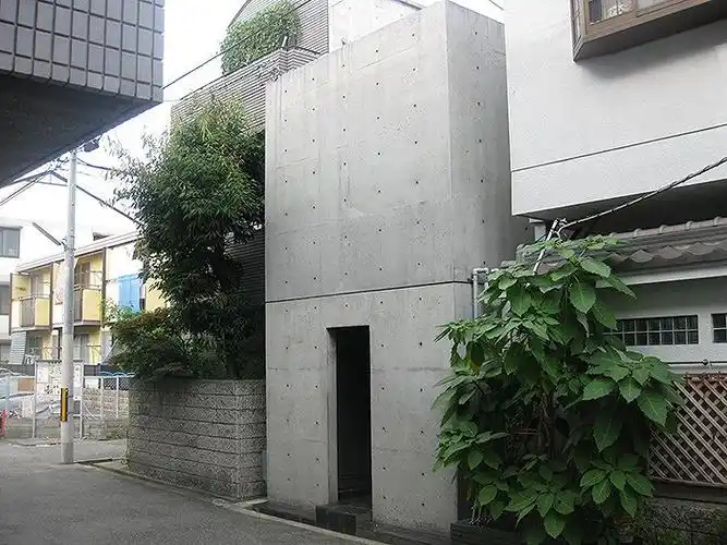 安藤忠雄的成名作"住吉长屋"