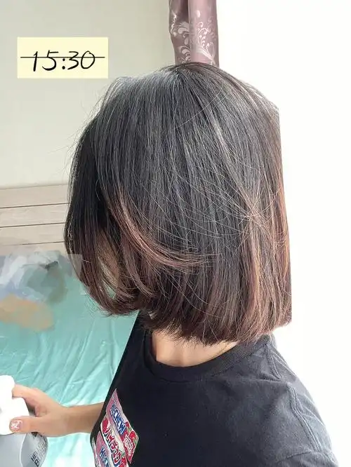 吧下午南向窗边前置直出补一张晚上的#爱茉莉泡沫染发剂  #爱茉莉6a