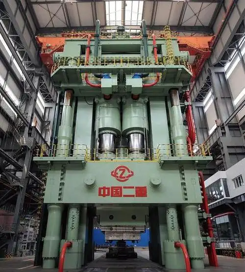8万吨大型模锻液压机