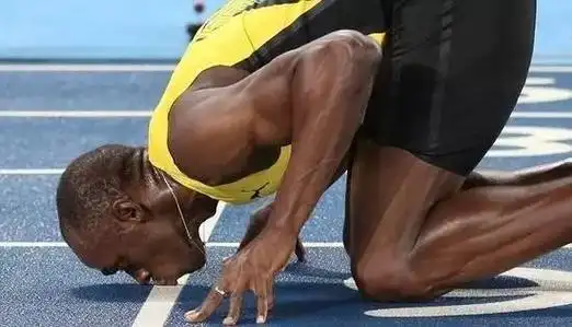 回顾百米飞人博尔特退役后4年生3孩400万美元年薪